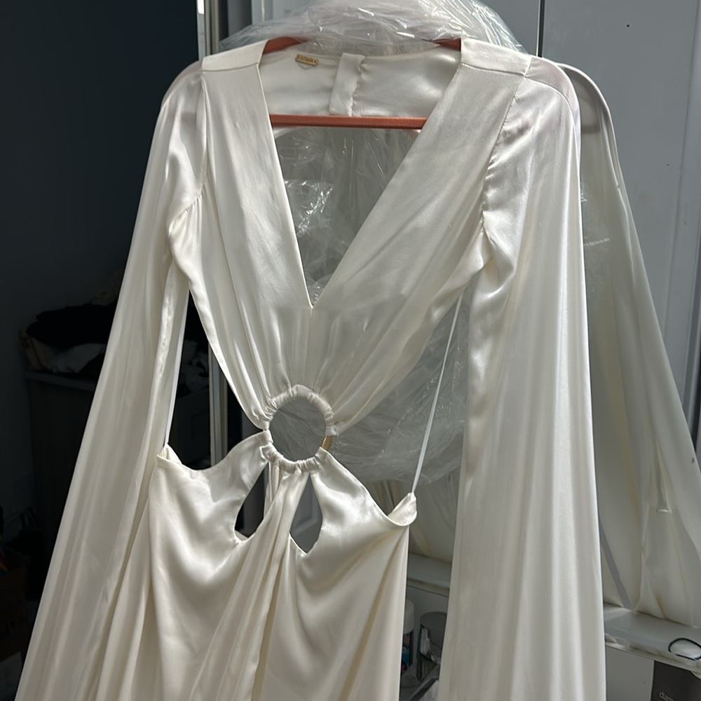 cult gaia Ivory Cutout Maxi Dress with Ring Detail - Picture 2 of 4
